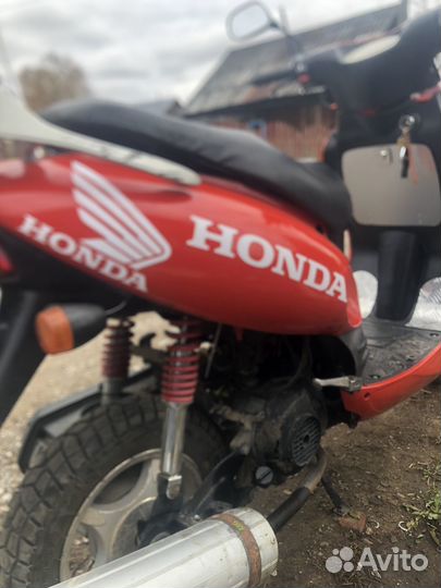 Скутор Хонда