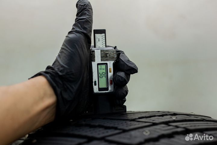 Goodyear UltraGrip Ice Arctic SUV 235/60 R18 и 255/55 R18 107T