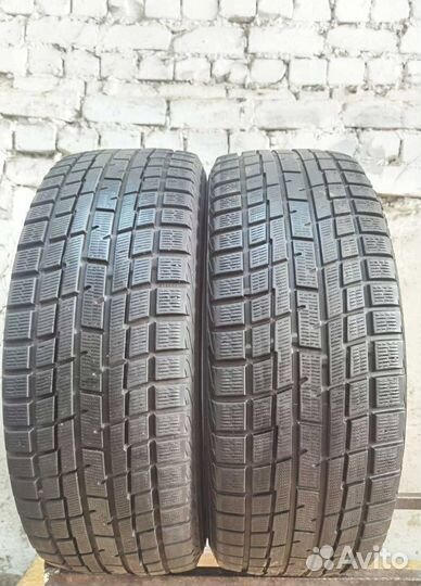 Yokohama Ice Guard IG30 215/55 R17 94Q