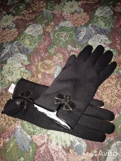 Перчатки женские