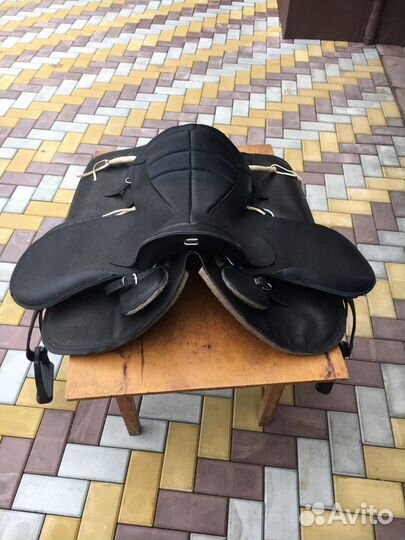 Седло для лошади