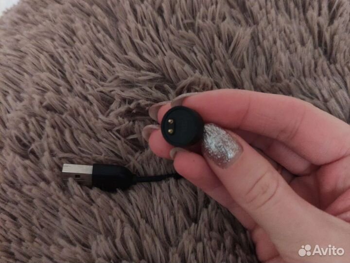 Зарядное устройство для часов xiaomi mi band 4