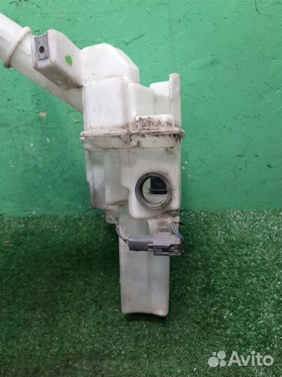 Бачок омывателя Mazda 3 (BK) 2007