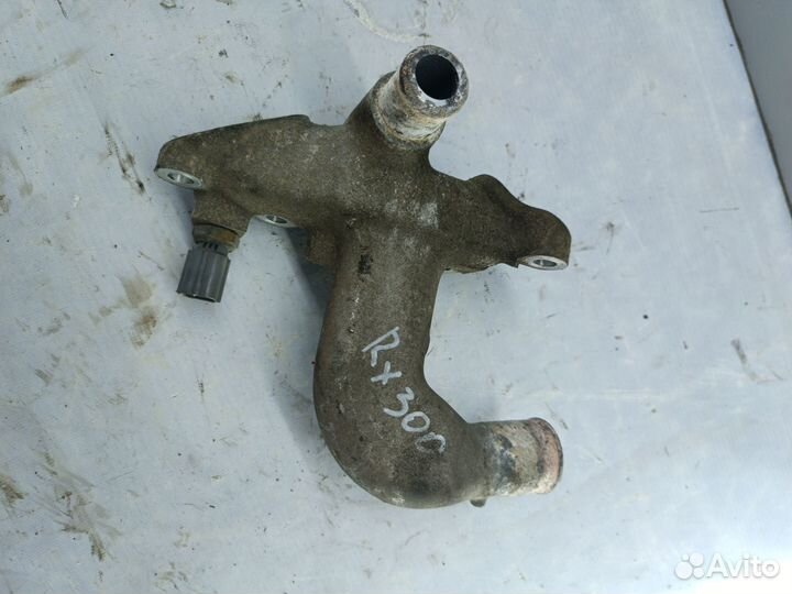 Тройник системы охлаждения Lexus RX 300