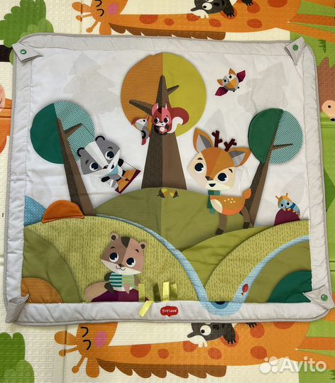 Развивающий коврик tiny love сказочный лес