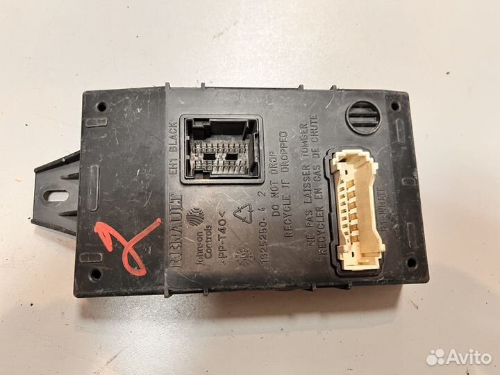 Блок комфорта renault sandero (2009-2014)