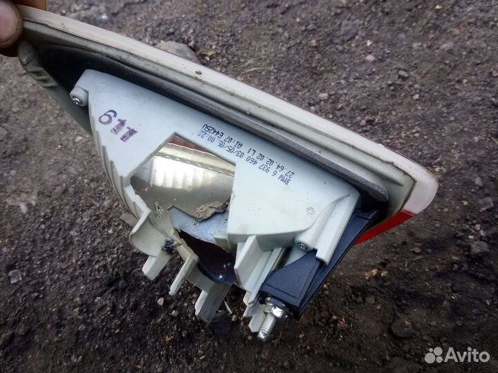 Фонарь BMW E90 задний правый
