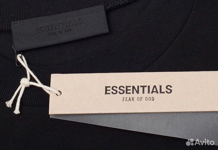 Футболка Essentials x Fear Of God в наличии