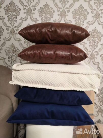 Подушка интерьерная