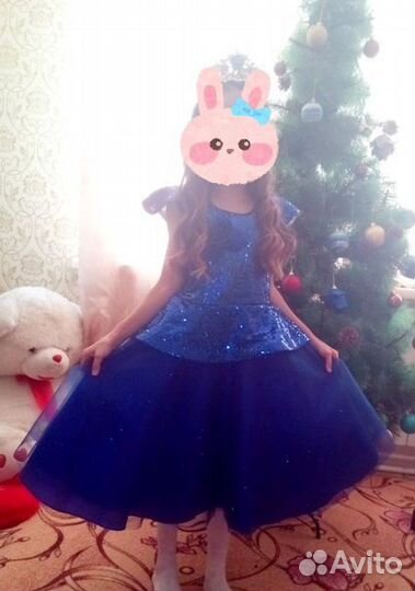 Платье нарядное