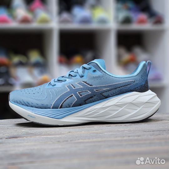 Кроссовки Asics Novablast 4, 41-45