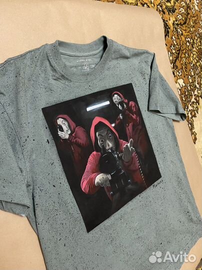 Роспись одежды, обуви и аксессуаров