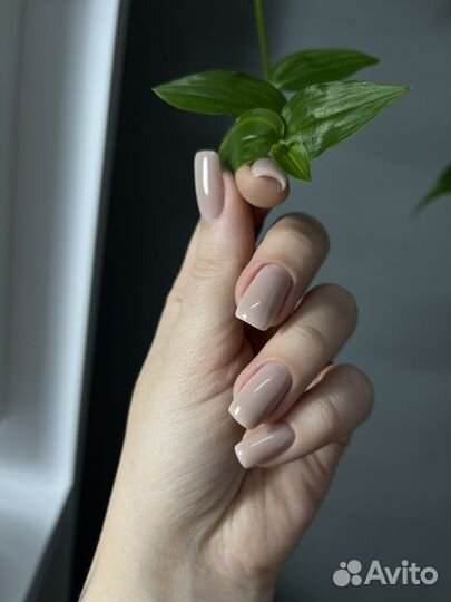 Маникюр, наращивание и коррекция ногтей. Обучение