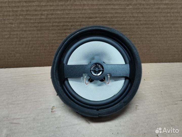 Динамик задней двери Pajero Sport 3