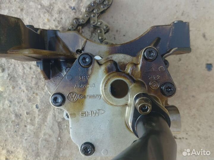 Масляный насос Volkswagen Polo Sedan CFN 105 1.6