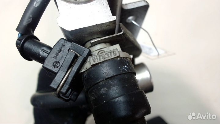 Форсунка топливная Volvo S40 / V40, 1998