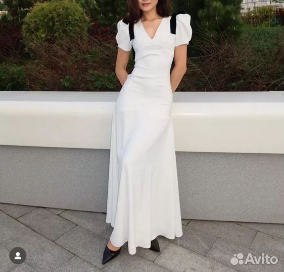 Белое платье Кендалл