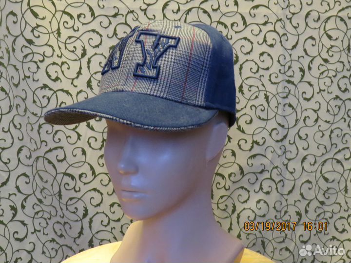 Кепка новая