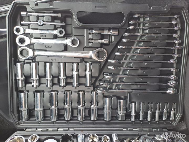 Набор инструментов для авто 151 предмет