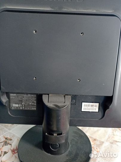 Монитор Philips