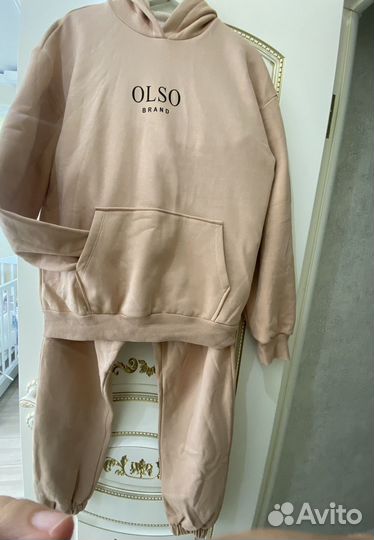 Костюм спортивный