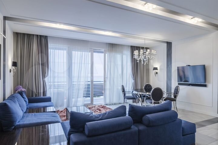 3-к. апартаменты, 135 м², 4/5 эт.