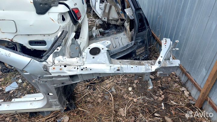 Четверть передняя правая. Toyota Camry V40