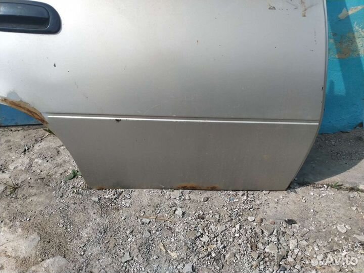 Дверь задняя правая Daewoo Nexia