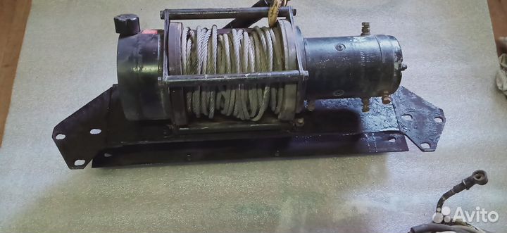 Лебедка автомобильная Спрут 12000