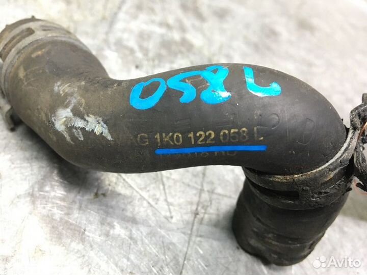 Шланг системы охлаждения Skoda Octavia (A5 1Z)