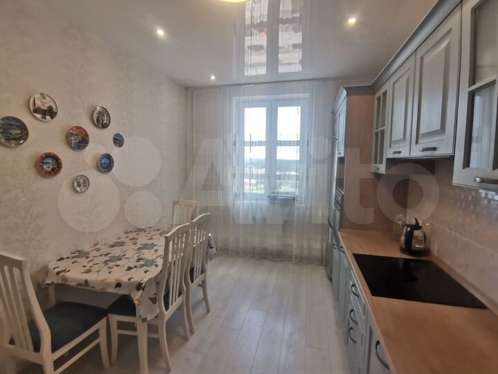 3-к. квартира, 89 м², 9/25 эт.