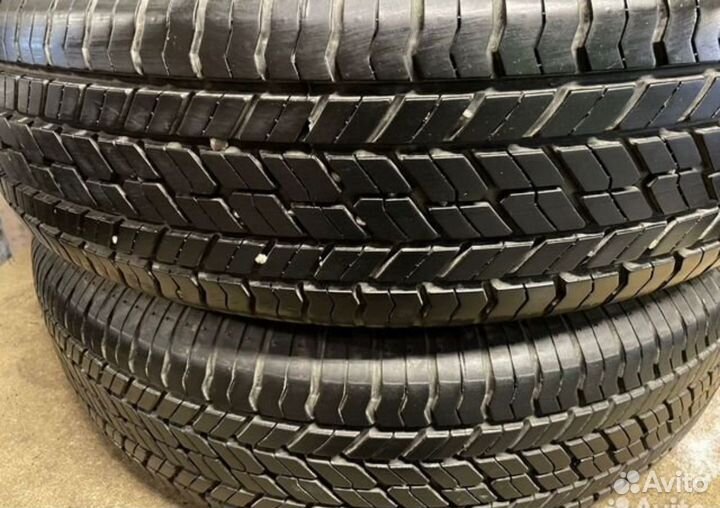Yokohama G044 215/70 R16