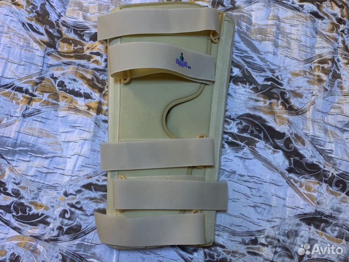 Бондаж наколенник