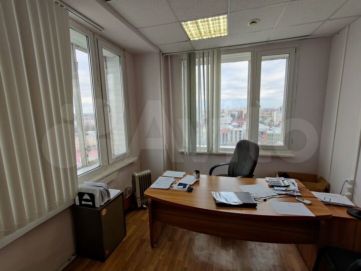 Офис, 37 м² с видом на город, ул.Ленина 50