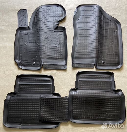 Оригинальные полиуретановые ковры Hyundai IX35 1