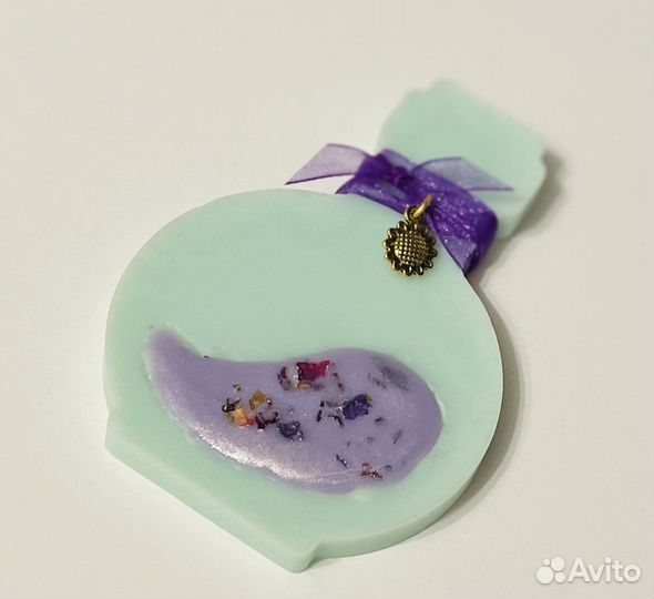 Свечи и аромасаше из воска