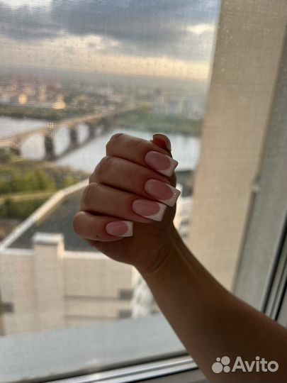 Аппаратный маникюр