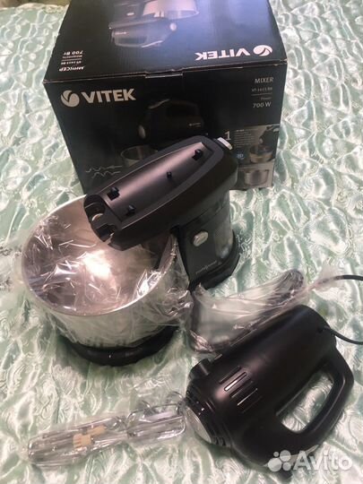 Новый планетарный миксер vitek VT-1415BK