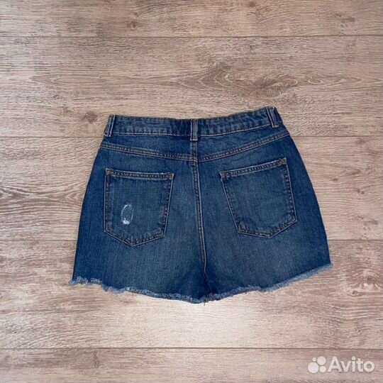 Джинсовые шорты