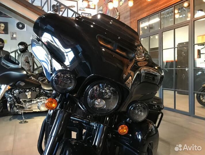 Harley-Davidson Ultra Limited 114