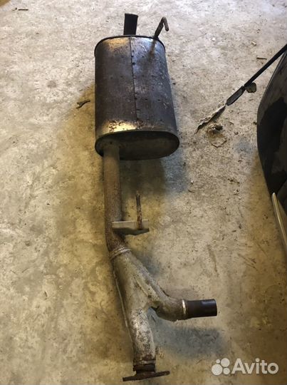 Глушитель инфинити qx 56 2004 год