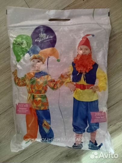 Новогодний костюм(новый) петрушка размер 110
