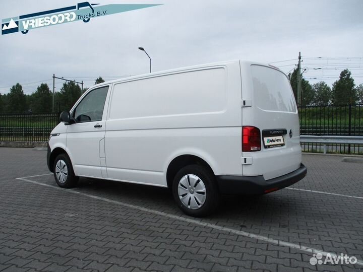 Volkswagen Crafter цельнометаллический, 2023