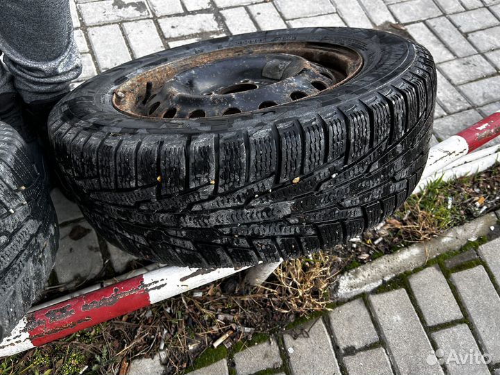 Зимние шины с дисками