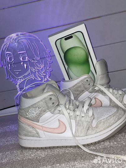 Air Jordan 1 Mid SE Light Iron Ore. Оригинал