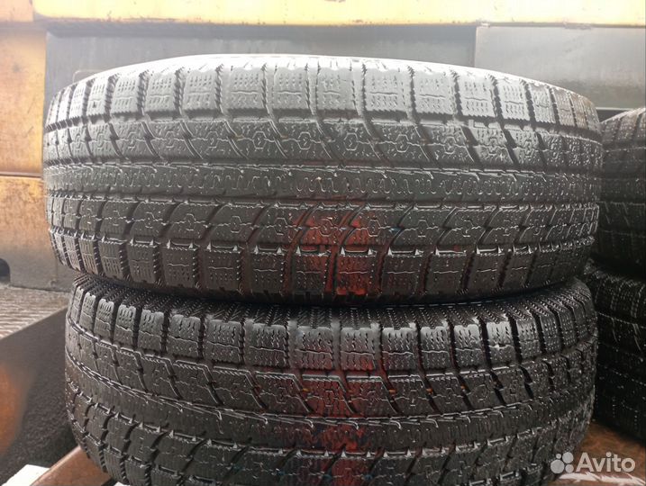 Toyo 350 205/70 R15 30M