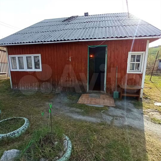 Дом 23,4 м² на участке 10,9 сот.