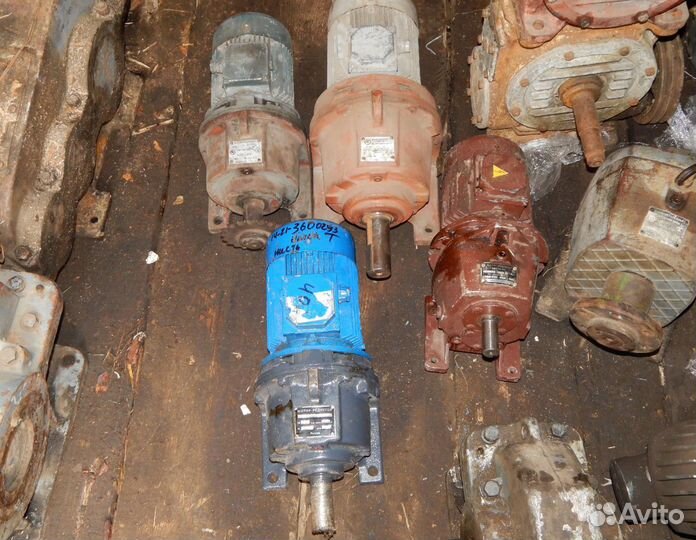 Тельферы /Редукторы / лот jvgeo 75649