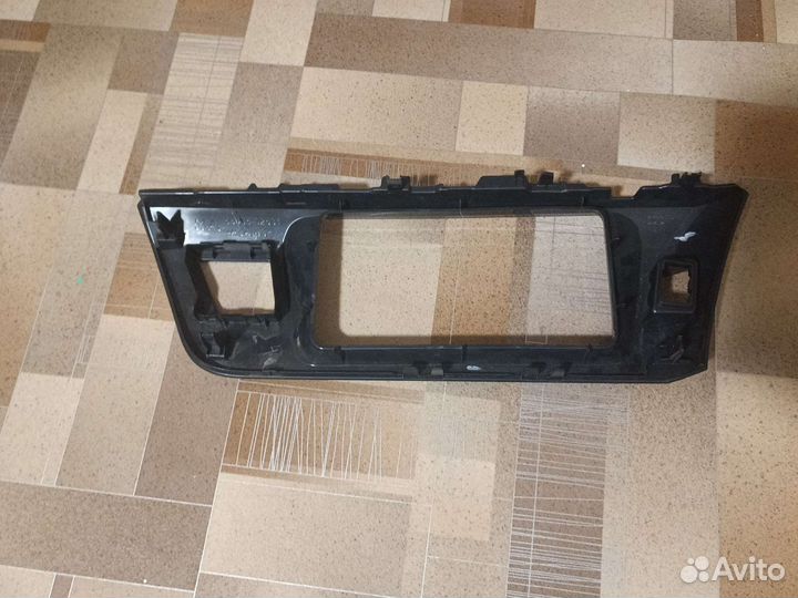 Рамка панели Королла 160