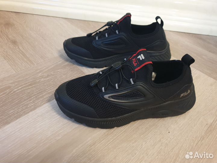 Кроссовки мужские fila 39